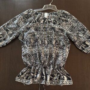 black and white top 2X